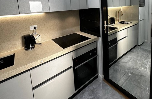 Holt Apartment | Luxury Guest Suite in Canberra Luxury Guest room ACT