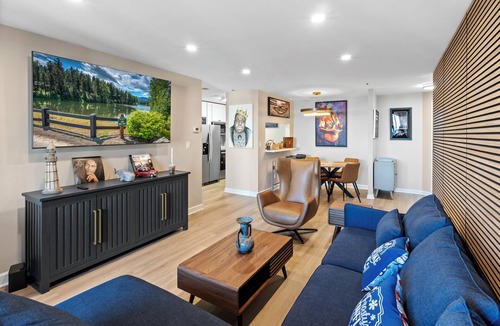 Inner Harbor Condo | Luxury Harborplace Condo Near Orioles, Ravens & Baltimore Waterfront
