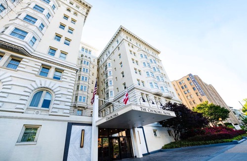 Kalorama Heights Hotel | Luxury Historical Retreat | 1BR King Suite | Near Dupont Circle Attractions