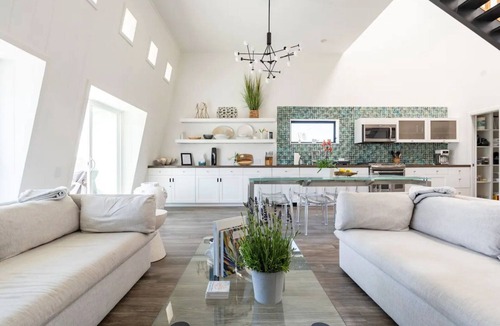 Hollywood Beach House | Luxury home just steps from the sand with ocean & channel island views!
