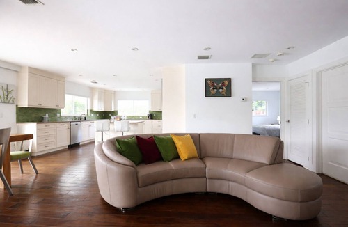 Dolphin Isles House | Luxury Intracoastal Home, Heated Pool, Walk to Beach, Yacht Views, Restaurants.