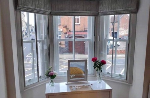 City Centre Apartment | Luxury, modern town centre, 2 beds, free parking for one vehicle