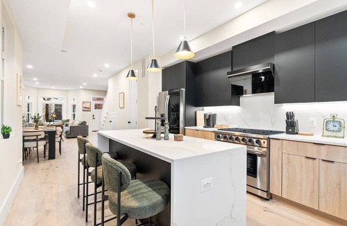 Le Droit Park House | Luxury Oasis on T 3BR/2.5BA Heart of DC