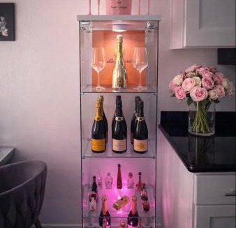 Westlake Village Apartment | Luxury Pool View Spa Suite-Massage Chair-Steam Sauna-Welcome Champagne !