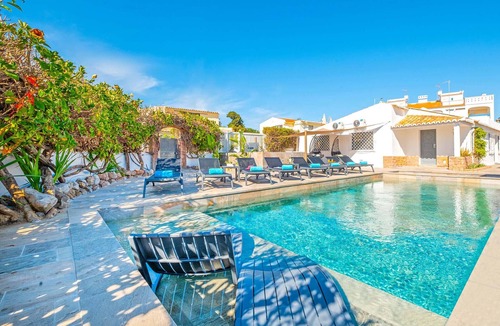 Areias de Sao Joao Villa | Luxury retreat w/heatable pool & jacuzzi
