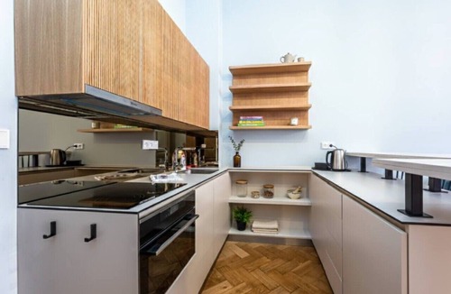 Vinohrady Apartment | Luxury Two-Bedroom Residence in Vinohrady