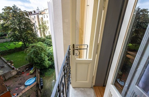 Vinohrady Apartment | Luxury Two-Bedroom Residence in Vinohrady