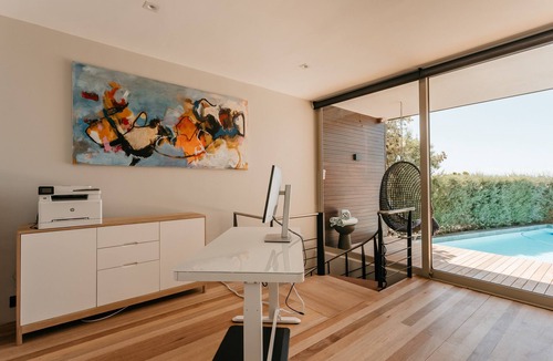 Kalk Bay Villa | Luxury Villa is situated in the heart of Kalk Bay, on the warm False Bay coast.
