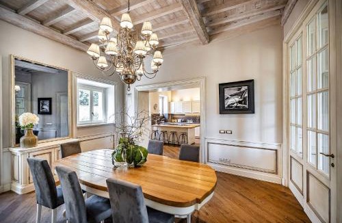 San Jacopo Al Girone Villa | Luxury Villa Tolomei Gucci near Florence