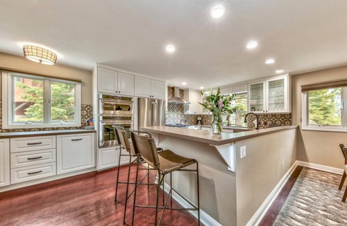 Upper Kingsbury House | LX7 Luxury MidCentury Brand New Build Villa with Hot tub