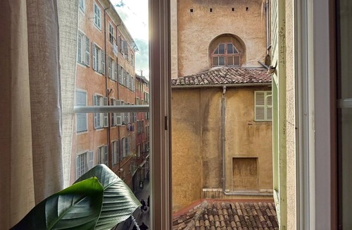Old Town Apartment | Magnificent 2-room apartment - Vieux Nice