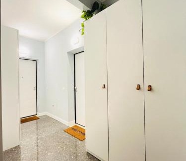 Florence Apartment | Magnolia 84 Apartment