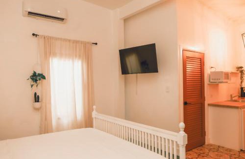 Estate East Street Apartment | Maison Rouge - Room 4