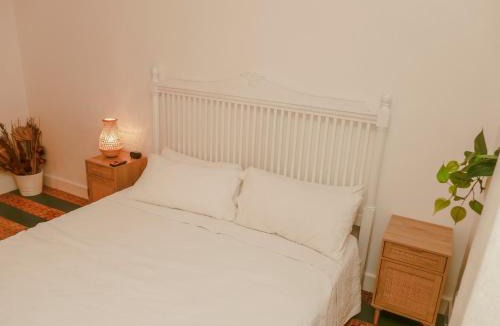 Estate East Street Apartment | Maison Rouge - Room 4