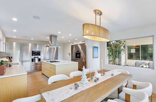 Malibu House | Malibu Retreat with Hot Tub, Outdoor BBQ, & Sauna