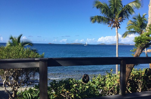 Hart Bay House | Mampoo Hill- a Beachfront House 60 feet from the Ocean with optional Jeep