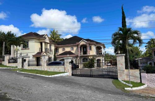 Mandeville Apartment | Mandeville Vacation Home