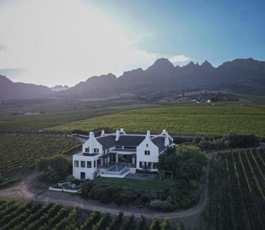 Stellenbosch Villa | Manor at Longridge