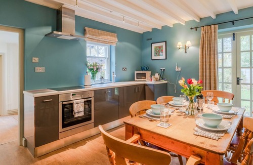 Paxford Cottage | Manor Lodge Cottage - sleeps 4 guests in 2 bedrooms