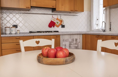 Maranello Apartment | Maranello Lodge & Motors 2 Km from Maranello (Mo) - CIN: IT036019C2QTEPQQW4