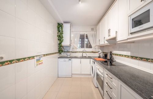 Urbanizacion Hacienda las Chapas Apartment | Marbella East - Superb Ground Floor Apartment in tropical gardens - free WiFi