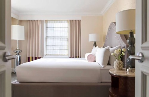 Connecticut Ave - K Street Hotel | Marriott Vacation Club Mayflower D.C - Suite
