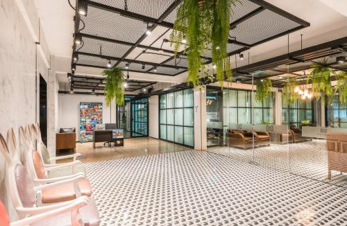 Pathumwan Hotel | Marwin Villa