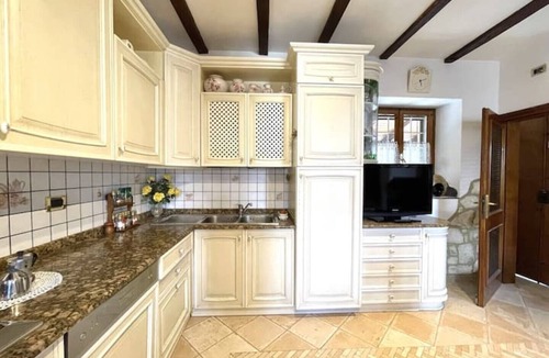 Grizzana Morandi House | Mazzetti Country House-Country living and garden