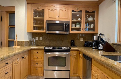 Cabo San Lucas Villa | Medano Beachfront Villa in Award Winning Villa La Estania Resort!
