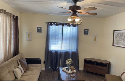 Springfield Apartment | Medical District Area. Very close to the Downtown.