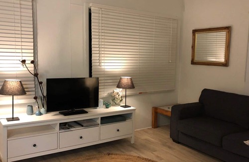 Kioloa House | Merry Street Cottage