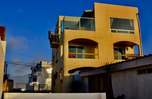 Lengueta Arenosa House | Mexican beach house on a penensula near la Bufadora Baja Mexico