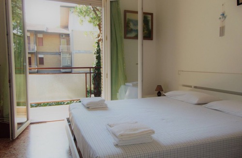 Milano Marittima Apartment | MILAN MARITIME 600 METERS FROM THE CENTER AND FROM THE SEA WITH PRIVATE PARKING SPACE