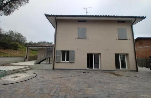 Viano Apartment | Minghetta bed and room