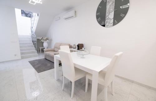 Fosso Ghiaia Bed & Breakfast | MirabiLuxury