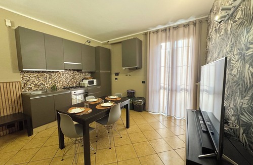 Castenedolo Apartment | MIRCO'S HOUSE - SPACIOUS AND MODERN TWO-ROOM APARTMENT