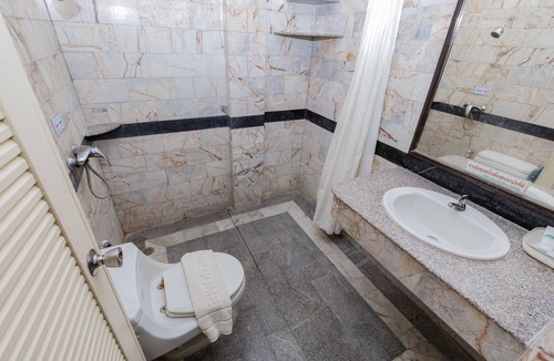 Nai Mueang Hotel | Mix hotel