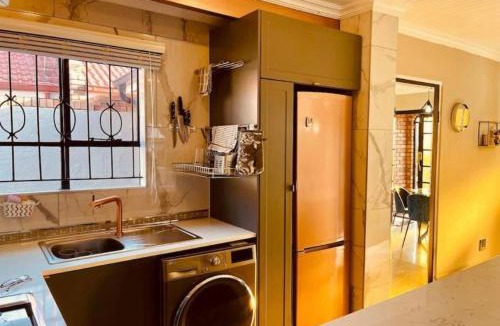 Greater Johannesburg Metropolitan Area Villa | Mndazi Manor