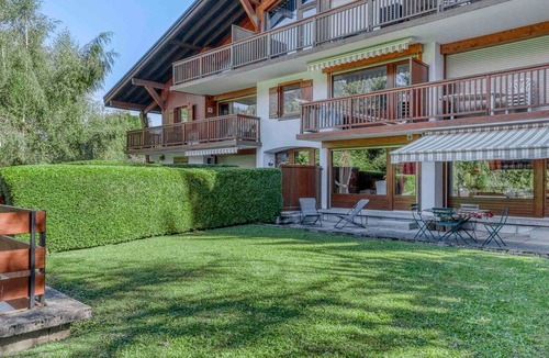 Megeve Apartment | Modern 3-bedroom apartment with parking in Megève