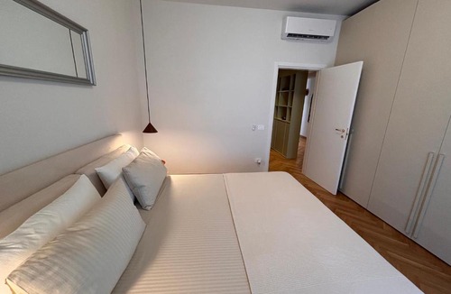 Empoli Apartment | Modern Apartment Empoli