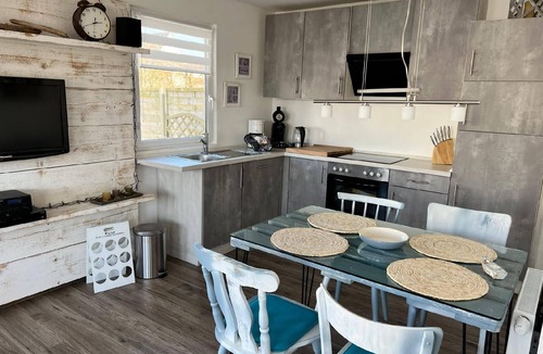 Onderdijk House | Modern, bright holiday home "Good Times"