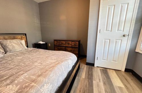 Anacostia Apartment | Modern Cozy Apartment with Free Parking