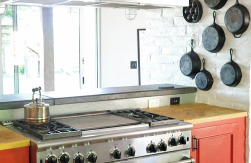 Camarillo House | Modern Farm House - Spacious, Family-Friendly Indoor/Outdoor Living!
