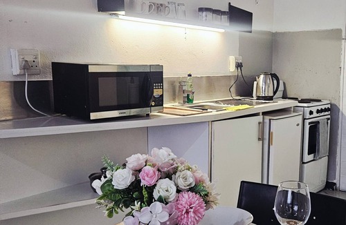 Downtown Johannesburg Apartment | Modern space,Prime location, Cozy, Clean, Ready for you to have stress free stay
