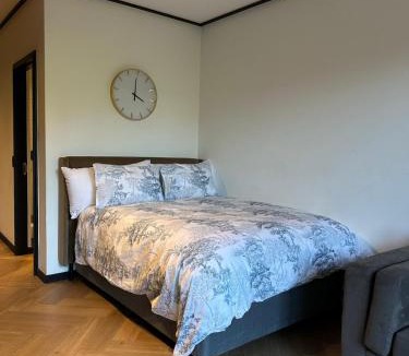 Century City Apartment | Modern Studio Steps from Ratanga Park