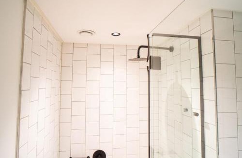 Century City Apartment | Modern Studio Steps from Ratanga Park