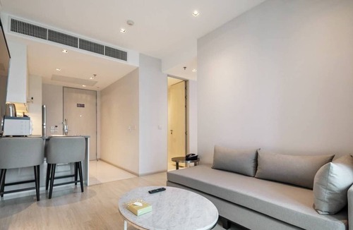 Sukhumvit Apartment | Modern Family Suite near BTS Thonglor 家庭现代风格房近通罗站 U5