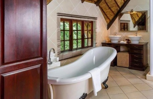 Muldersdrift House | Monchique Guest House