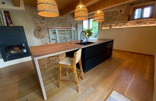 Pergola Apartment | Monte Pino | Aurelio - newly renovated, luxurious relax apartment 68 m²