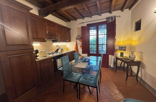 Gaiole in Chianti Villa | Montefienali La Loggia House Relaxation in a Medieval Chianti Village 3 Terraces